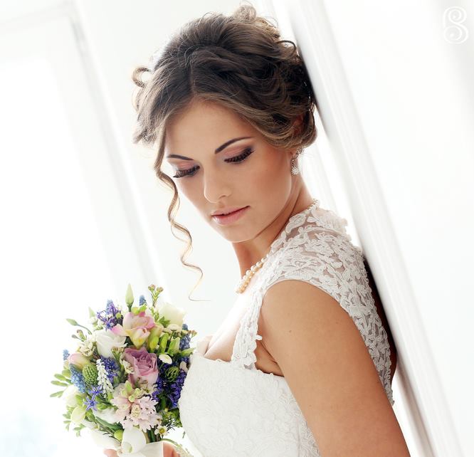 Wedding.-Beautiful-bride-with-bouquet
